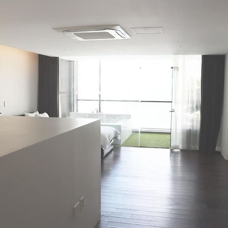 Acc Design Hotel Gwangju Metropolitan City Eksteriør bilde