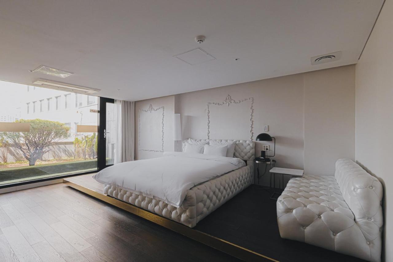 Acc Design Hotel Gwangju Metropolitan City Eksteriør bilde