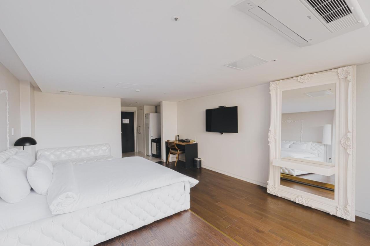Acc Design Hotel Gwangju Metropolitan City Eksteriør bilde